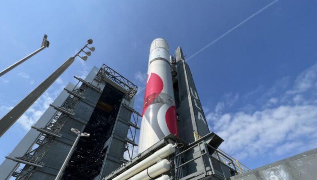 Rocket Report: SpaceX achieves milestone, Vulcan testing to resume.