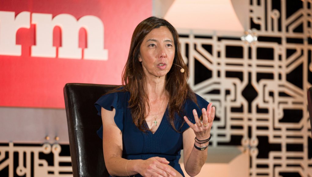 Wayfair’s Pragmatic Approach to Embracing Emerging Technology: Navigating the Generative AI Revolution