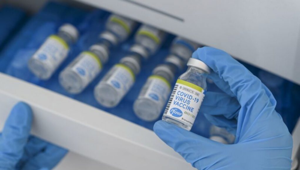 Fall COVID Boosters to Use Monovalent XBB Formula, Experts Say